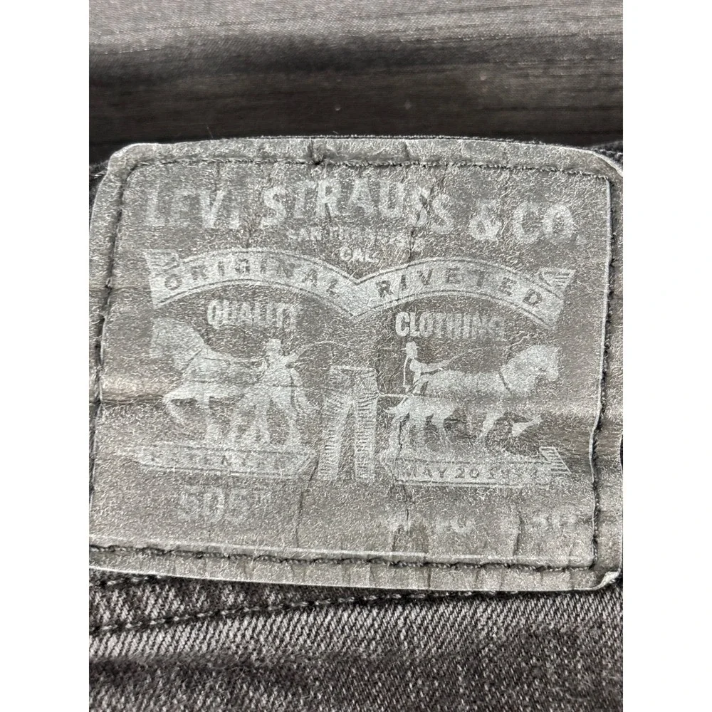 Levis 505 Regular Fit Jeans Mens 40x30 Charcoal Gray Straight Leg 00505-2622